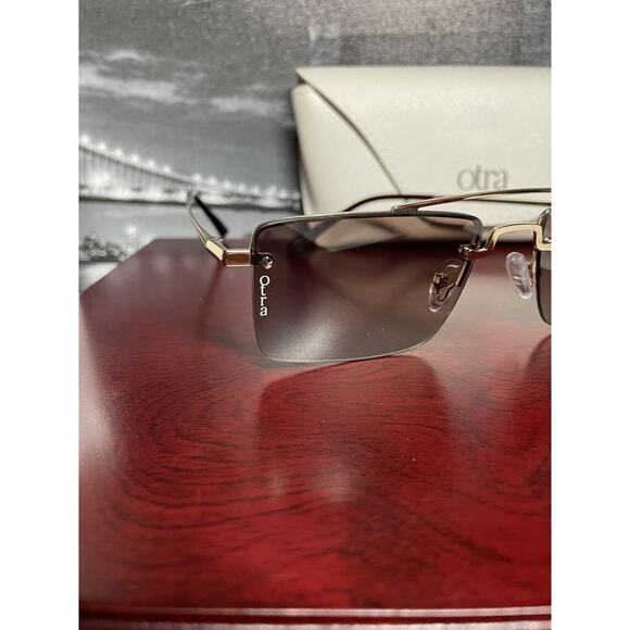 Otra‎ Oma Rectangle by Anthropology Gold / Smoke Colored Sun Glasses main image 5